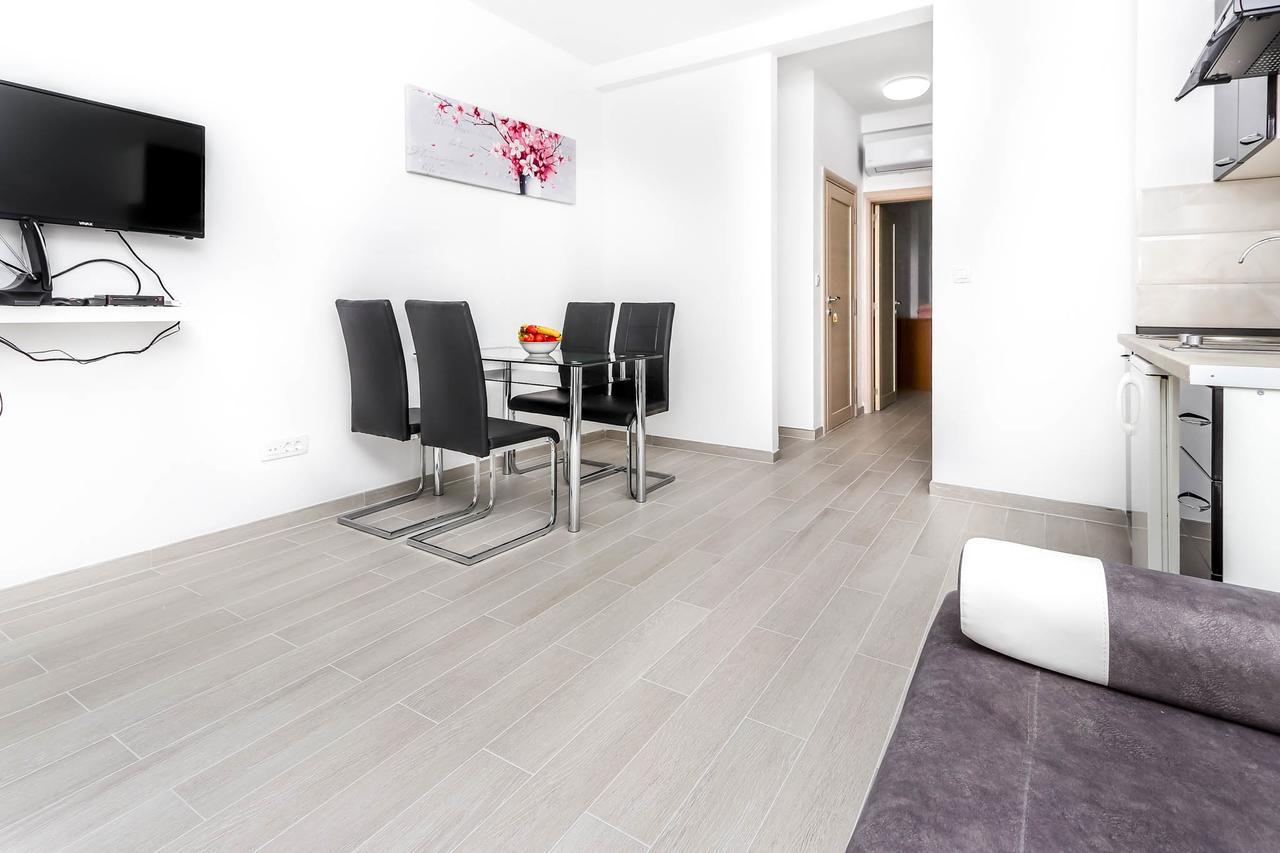 SSM Apartmani Kotor Bagian luar foto