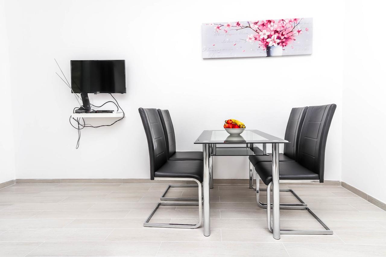 SSM Apartmani Kotor Bagian luar foto